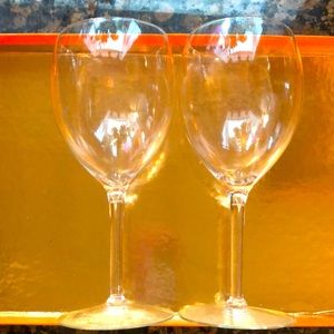 2 large beautiful wine glasses *